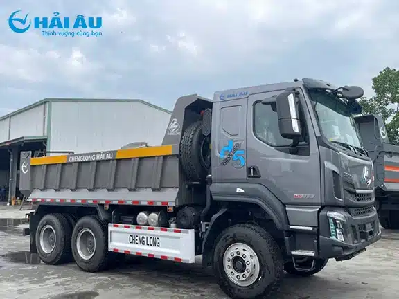 Xe ben cầu dầu
