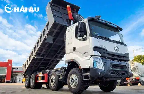 Xe ben Chenglong 4 chân 11 khối