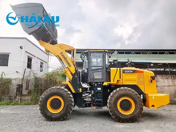 Máy xúc lật zl50Cn gầu xúc hai tầng đổ